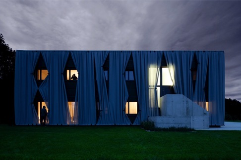 Monika Nguyen | On the quiet