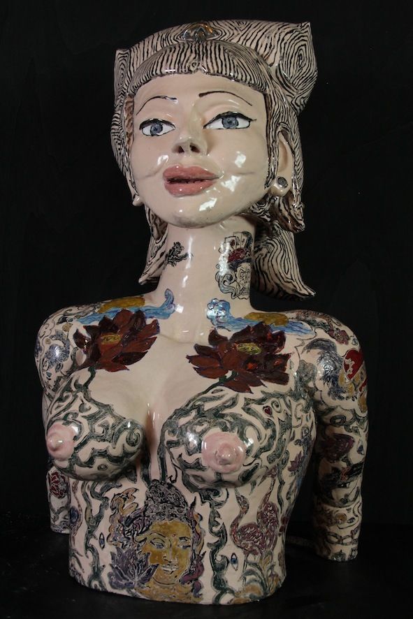 Idilio Galeotti | Woman tattoed on her Body