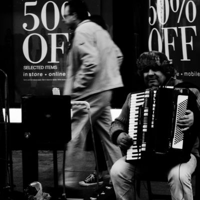 Rebecca Zabar | Over the street in Dublin