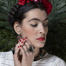  | Una donna allo specchio - Magdalena Carmen Frida Kahlo y Calderón