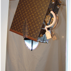  | LOUIS VUITTON AUTOPSY