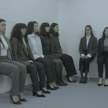 Sabrina Zanolini | Job Interview (Waiting room / Wall sit session)
