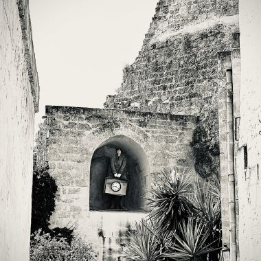 Ilia Virzì | Bianconiglio - ”E’ tardi!”